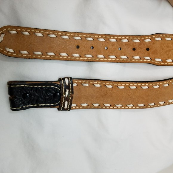 Western belt tan/black/white whipstitching S - Picture 3 of 4